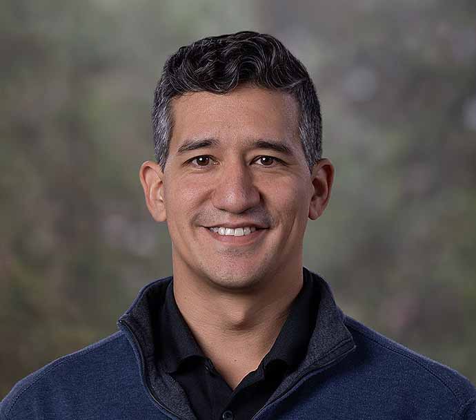 Brandon Oishi , Arborist Representative serving the Burnaby, BC office of Bartlett Tree Experts