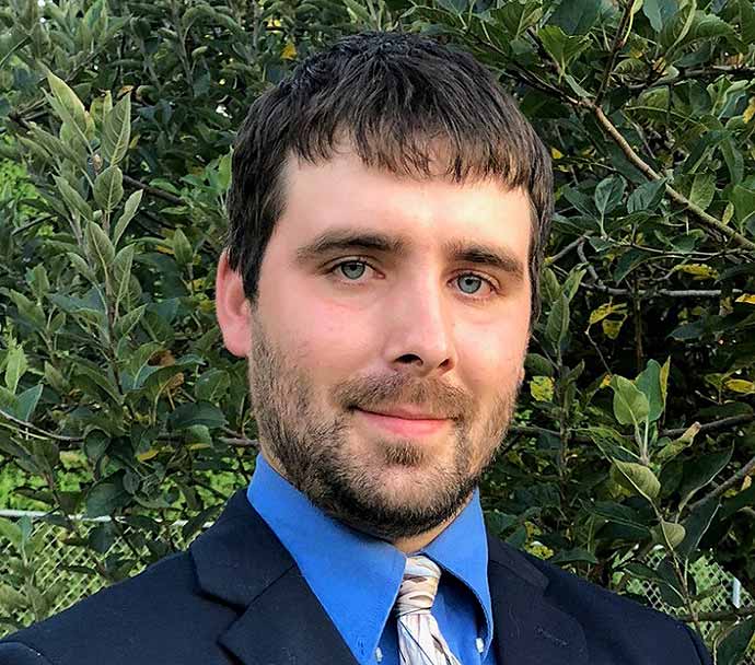 Brandon Yeager, Local Manager & Arborist Representative serving the Lancaster, PA office of Bartlett Tree Experts