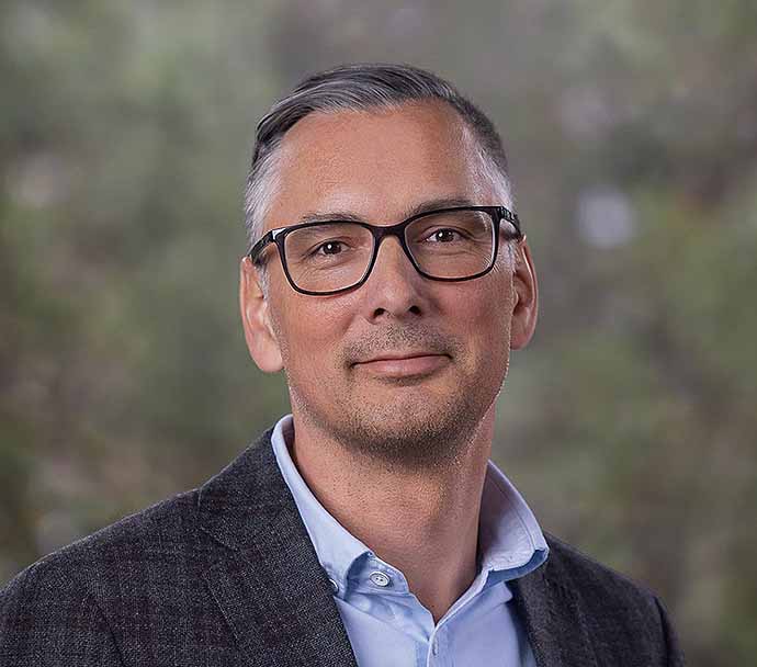 Dan Davis, Assistant Division Manager at Bartlett Tree Experts