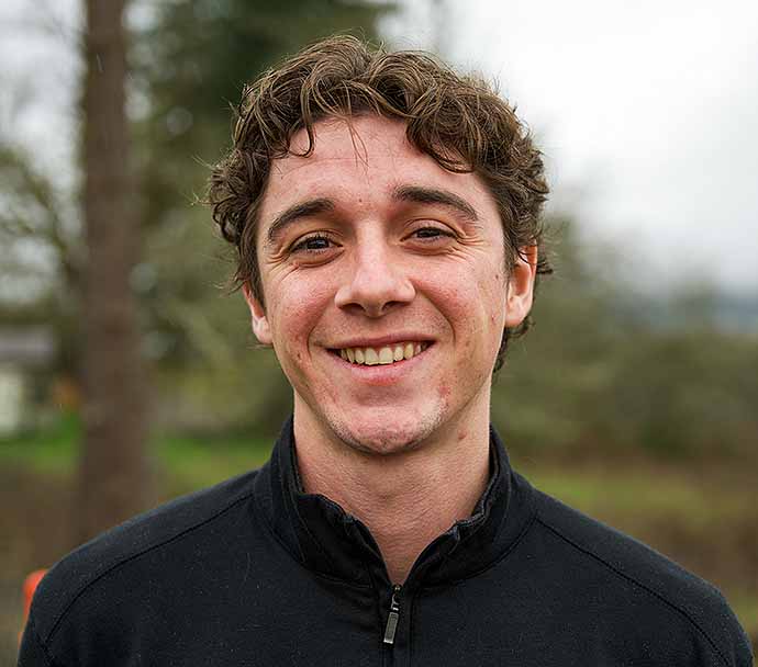 Evan Groskopf-Jones, Arborist Representative serving the Corvallis, OR office of Bartlett Tree Experts
