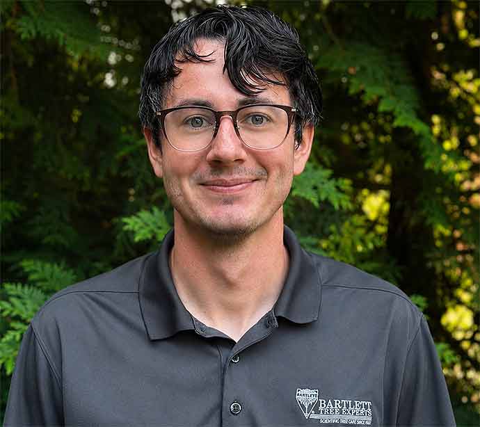 Harry Plunkett, Arborist Representative serving the Gaithersburg, MD office of Bartlett Tree Experts
