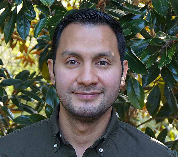 Jorge Reyes Pineda, Ph.D., Molecular Plant, Disease, and Insect Diagnostician at Bartlett Tree Experts