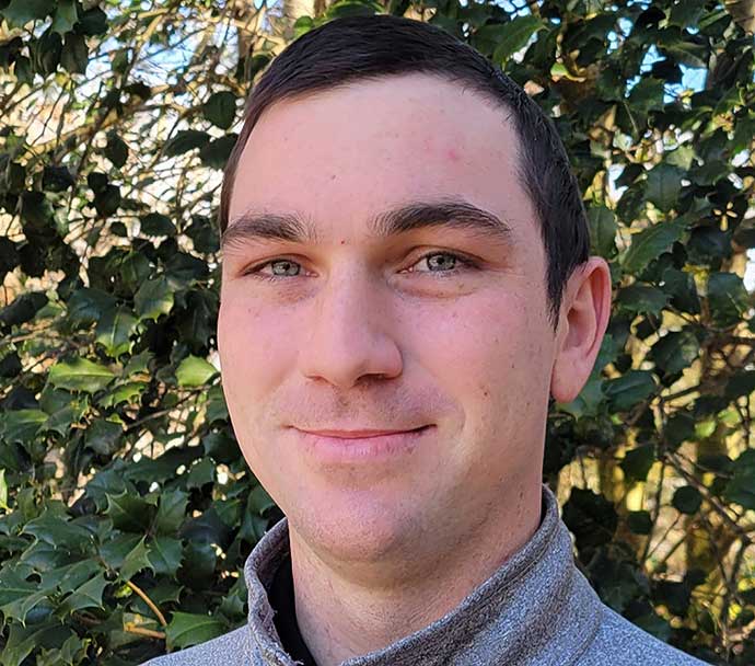 Keith Losee, Arborist Representative serving the Riverhead, NY office of Bartlett Tree Experts