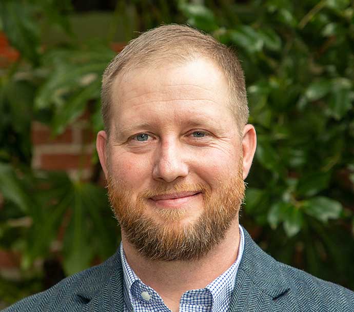 Michael Christianson, Arborist Representative serving the Corvallis, OR office of Bartlett Tree Experts