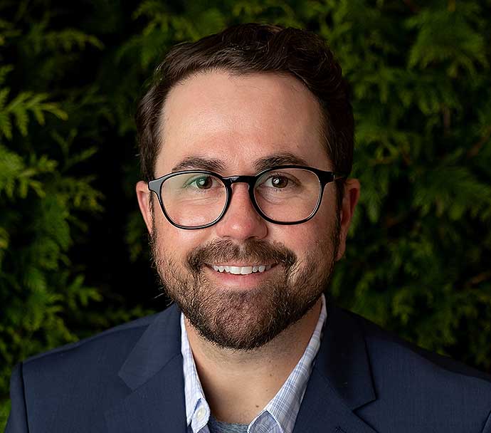 Sean Clemons, Arborist Representative serving the Irwin, PA office of Bartlett Tree Experts